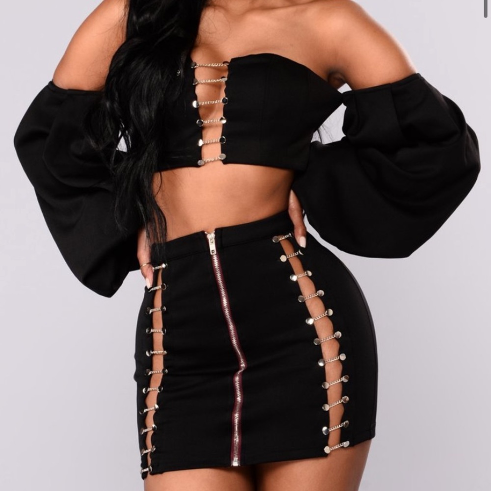 SOLD OUT Fashion Nova Dolce K Set - Picture 2 of 5